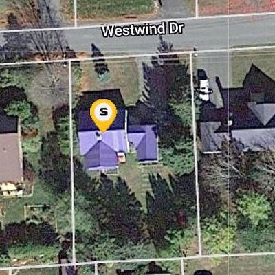 21 Westwind Dr, Caribou, ME 04736