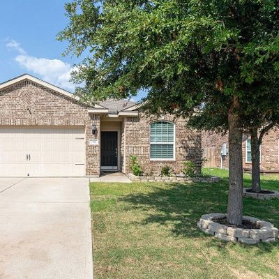 2102 Primrose Ln, Forney, TX 75126