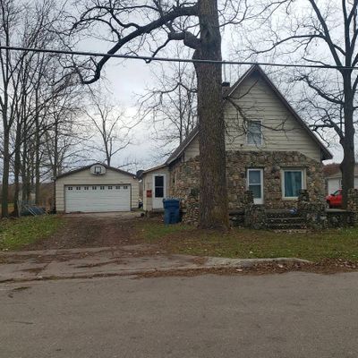 211 Washington St, Olivet, MI 49076