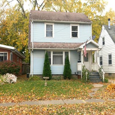 1836 S Rundle Ave, Lansing, MI 48910