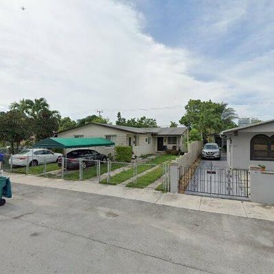 1838 Nw 18 Th St, Miami, FL 33125