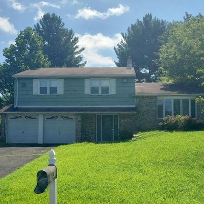 1841 Buck Rd, Feasterville Trevose, PA 19053