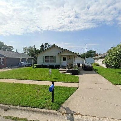 1914 S Grant Ave, Janesville, WI 53546