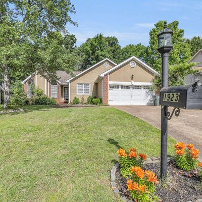 1923 Howell Mill Dr Dr, Chattanooga, TN 37421