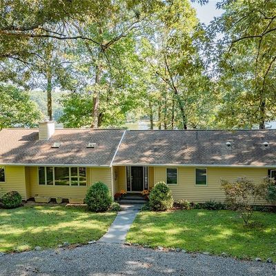 195 Catchpenny Ln, Lancaster, VA 22503