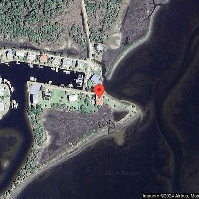 224 Harbour Point Dr, Crawfordville, FL 32327