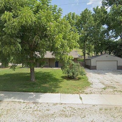 225 W Main St, Hurley, MO 65675