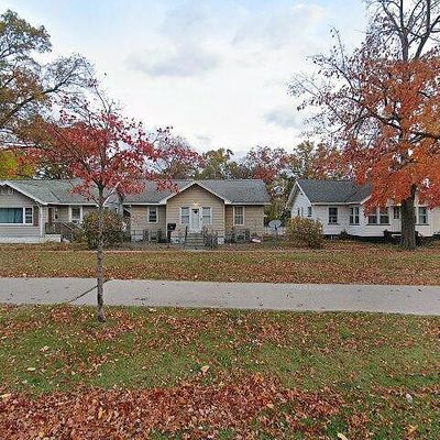 230 E Laketon Ave, Muskegon, MI 49442