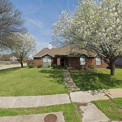 2301 Brookside Dr, Rowlett, TX 75088