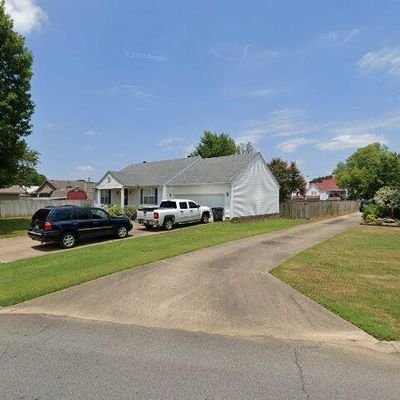 2310 Charlestowne Dr, Searcy, AR 72143