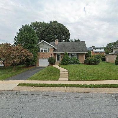 2312 Bell Dr, Reading, PA 19609