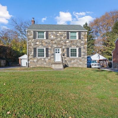 24 N New Ardmore Ave, Broomall, PA 19008