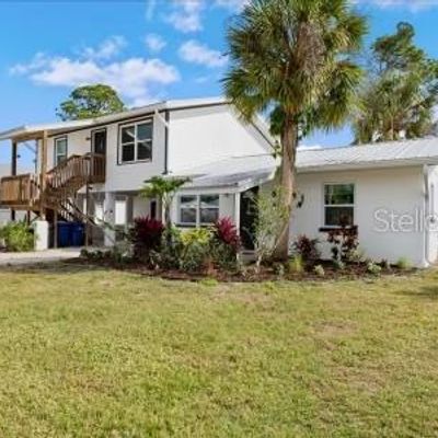 240 Colonia Ln E, Nokomis, FL 34275