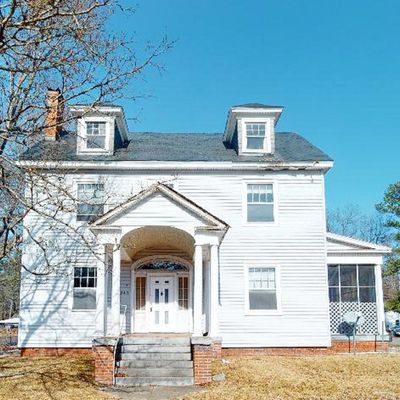 240 E Main St, Waverly, VA 23890