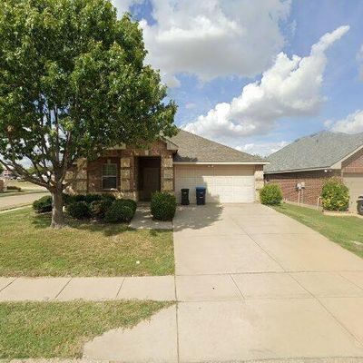 2401 Clairborne Dr, Fort Worth, TX 76177