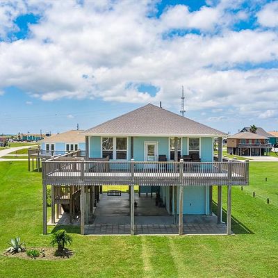 2401 Sand Castle Drive, Crystal Beach, TX 77650