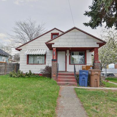 2404 N Perry St, Spokane, WA 99207