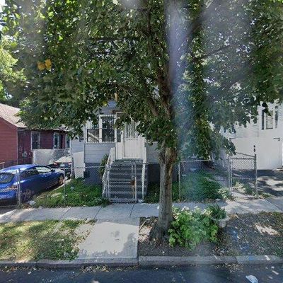 242 Keer Ave # 244, Newark, NJ 07112