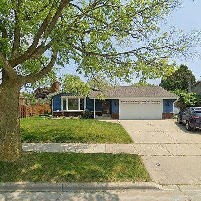 2423 28 Th Ave, Kenosha, WI 53140