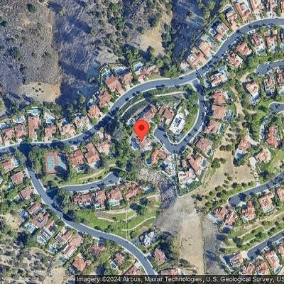 24366 La Masina Ct, Calabasas, CA 91302