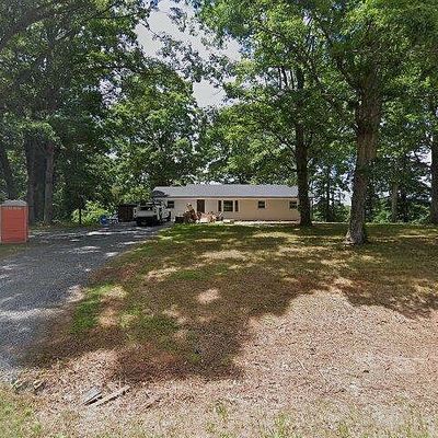 244 Atkinson Rd, Siloam, NC 27047