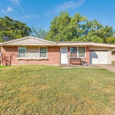 211 Wilmer Heights Dr, Wilmer, TX 75172