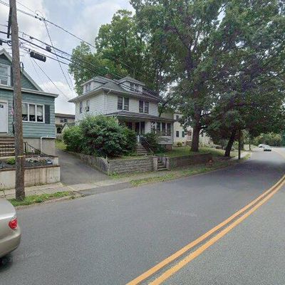 212 E Passaic Ave, Nutley, NJ 07110