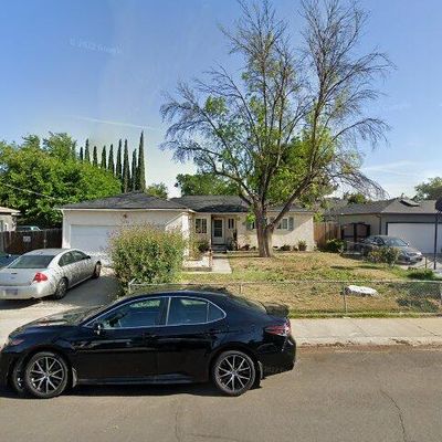 2121 Cornwell Ave, Modesto, CA 95350