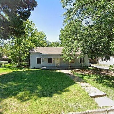 2126 Cedar St, Paris, TX 75460