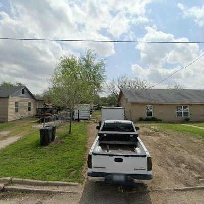 214 E Madison St, Hillsboro, TX 76645