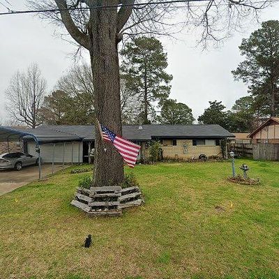 214 W Pine Dr, Pearl, MS 39208