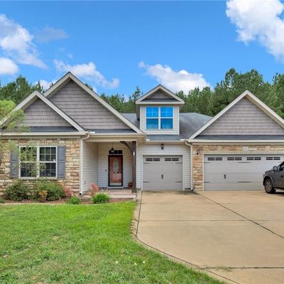 215 Snipe Ct, Raeford, NC 28376