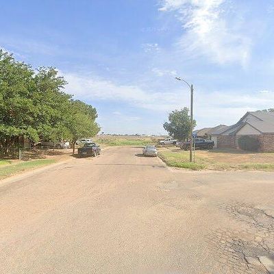 217 14th St, Wolfforth, TX 79382