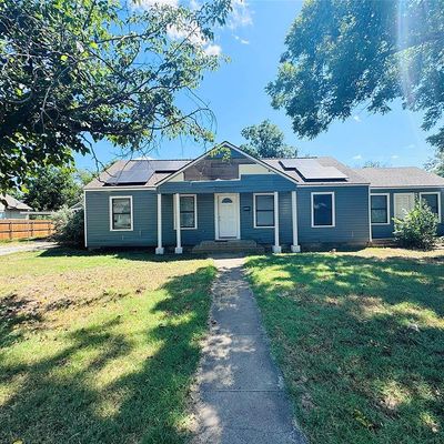 2204 Dartmore St, Brownwood, TX 76801