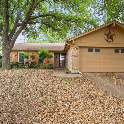 2205 Towne North Dr, Cleburne, TX 76033