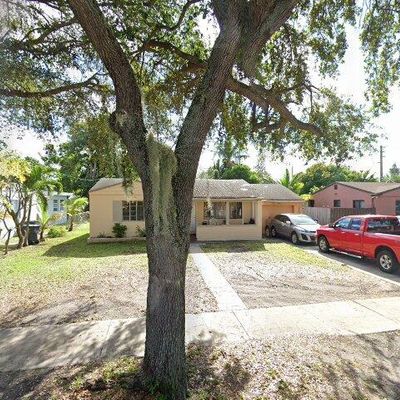 2218 Washington St, Hollywood, FL 33020