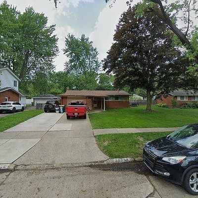 22258 Ontaga St, Farmington Hills, MI 48336