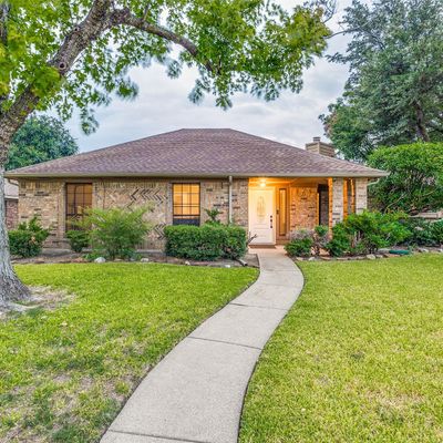 2225 University Cir, Rowlett, TX 75088