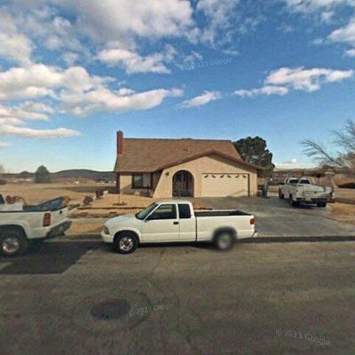 26611 Blue Water Rd, Helendale, CA 92342