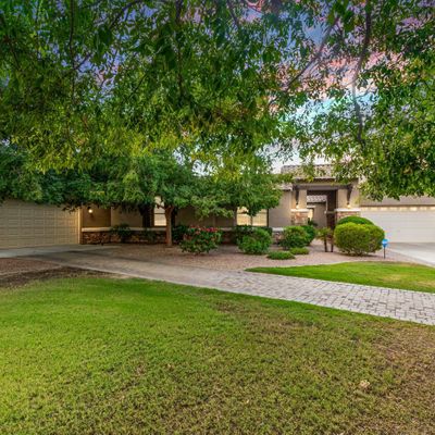 2709 E Janelle Way, Gilbert, AZ 85298