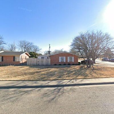 2717 Curtis Dr, Amarillo, TX 79109