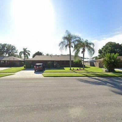 2726 Longwood Blvd, Melbourne, FL 32934