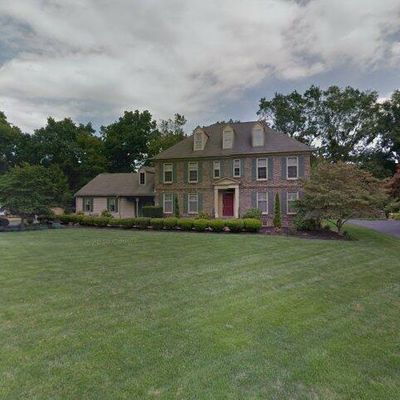 275 E Lauer Ln, Camp Hill, PA 17011