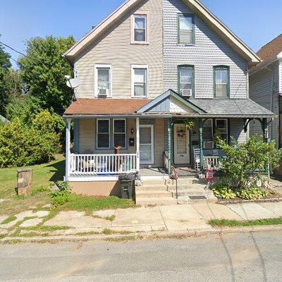 276 W Walnut St, Marietta, PA 17547