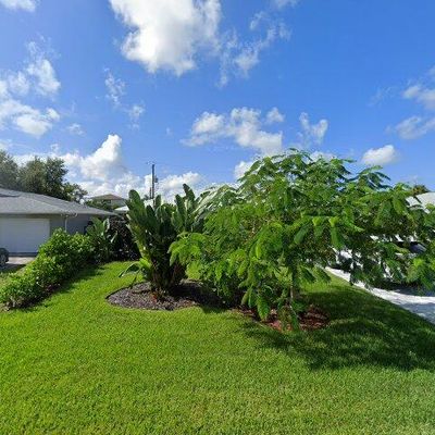 28 1 St St, Bonita Springs, FL 34134