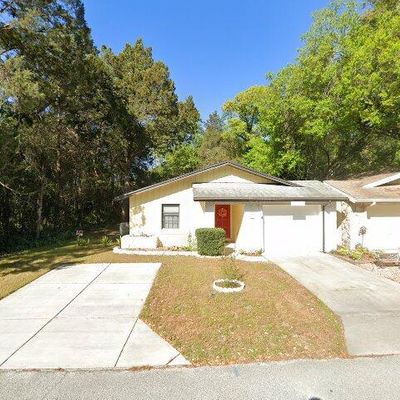 28 Dogwood Dr, Homosassa, FL 34446