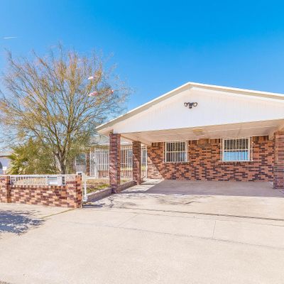 2801 Brady Pl, El Paso, TX 79935