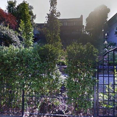 2810 46 Th Ave W, Seattle, WA 98199