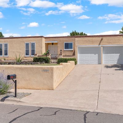 2811 Calle Calmo, Santa Fe, NM 87505