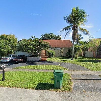 2901 Buttonwood Ave, Miramar, FL 33025